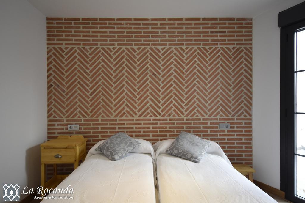Apartamentos La Rocanda โกกา ภายนอก รูปภาพ